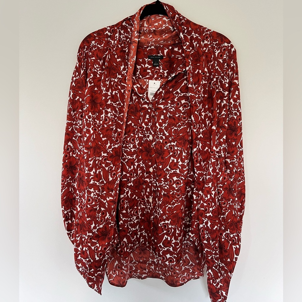 NWT Ann Taylor Blouse